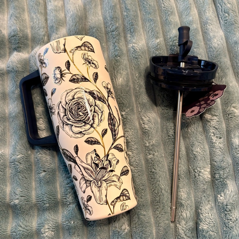 Elegant Floral Travel Mug with Handle